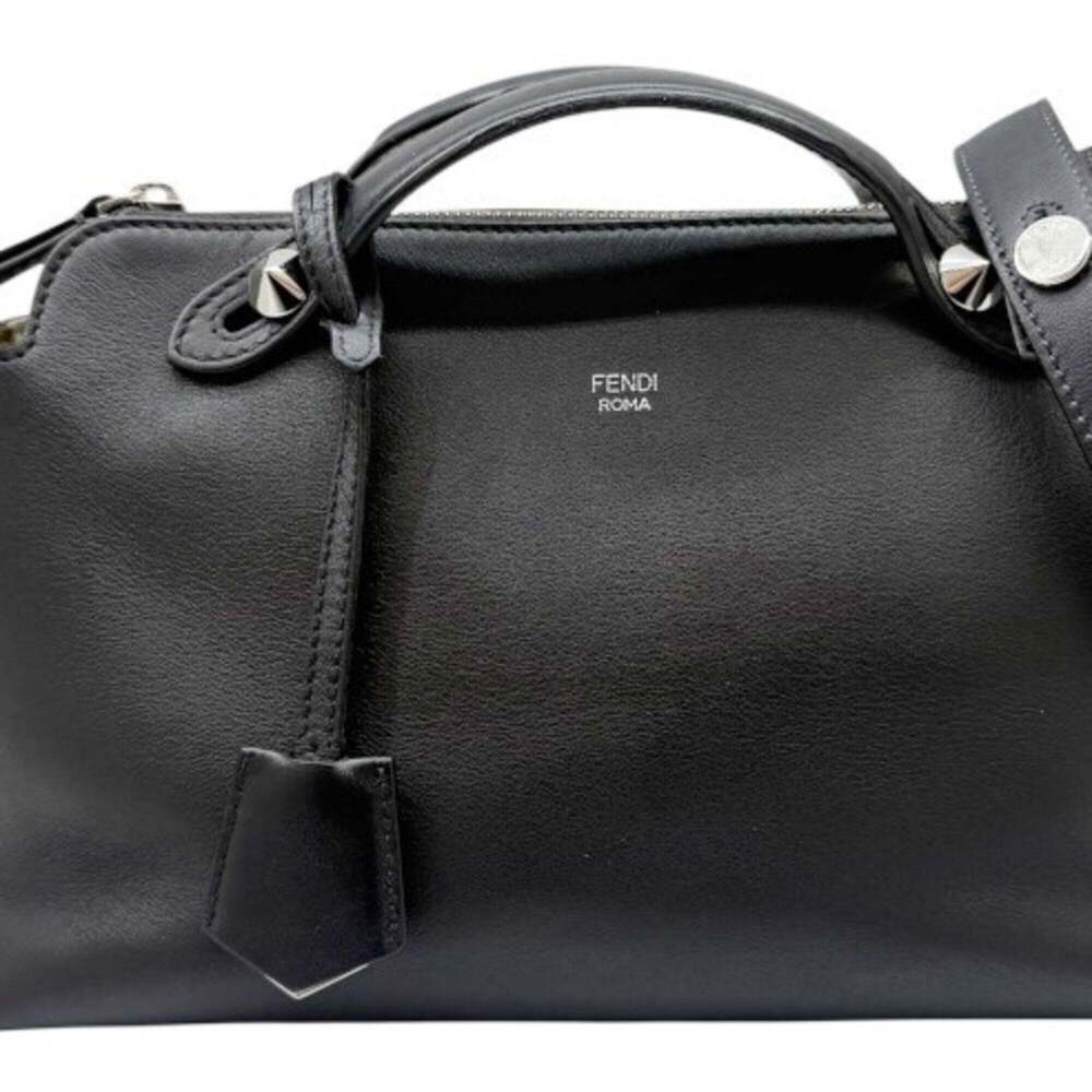 FENDI Black Leather Shoulder Bag